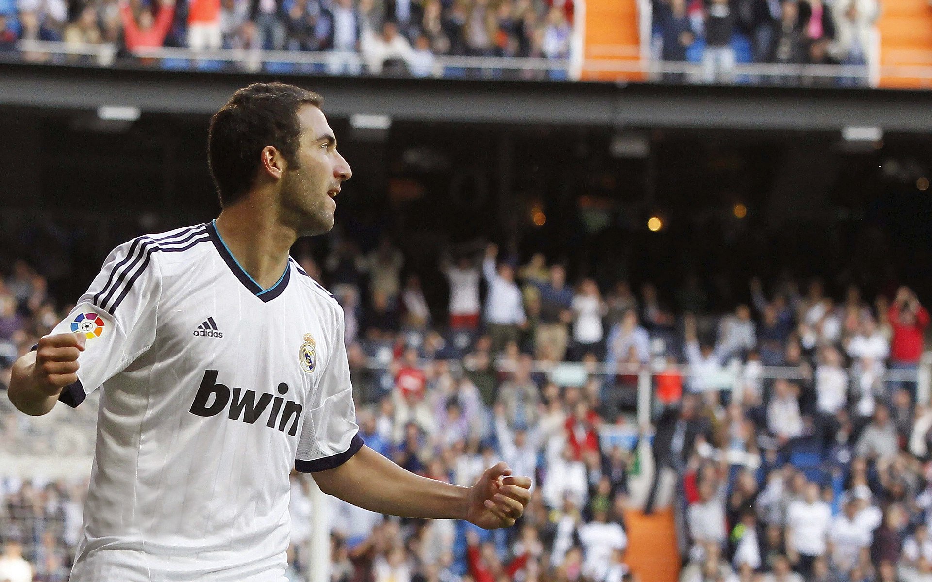 《传统体育与电竞融合：新合作开启双赢局面》，电竞比赛和传统体育比赛区别